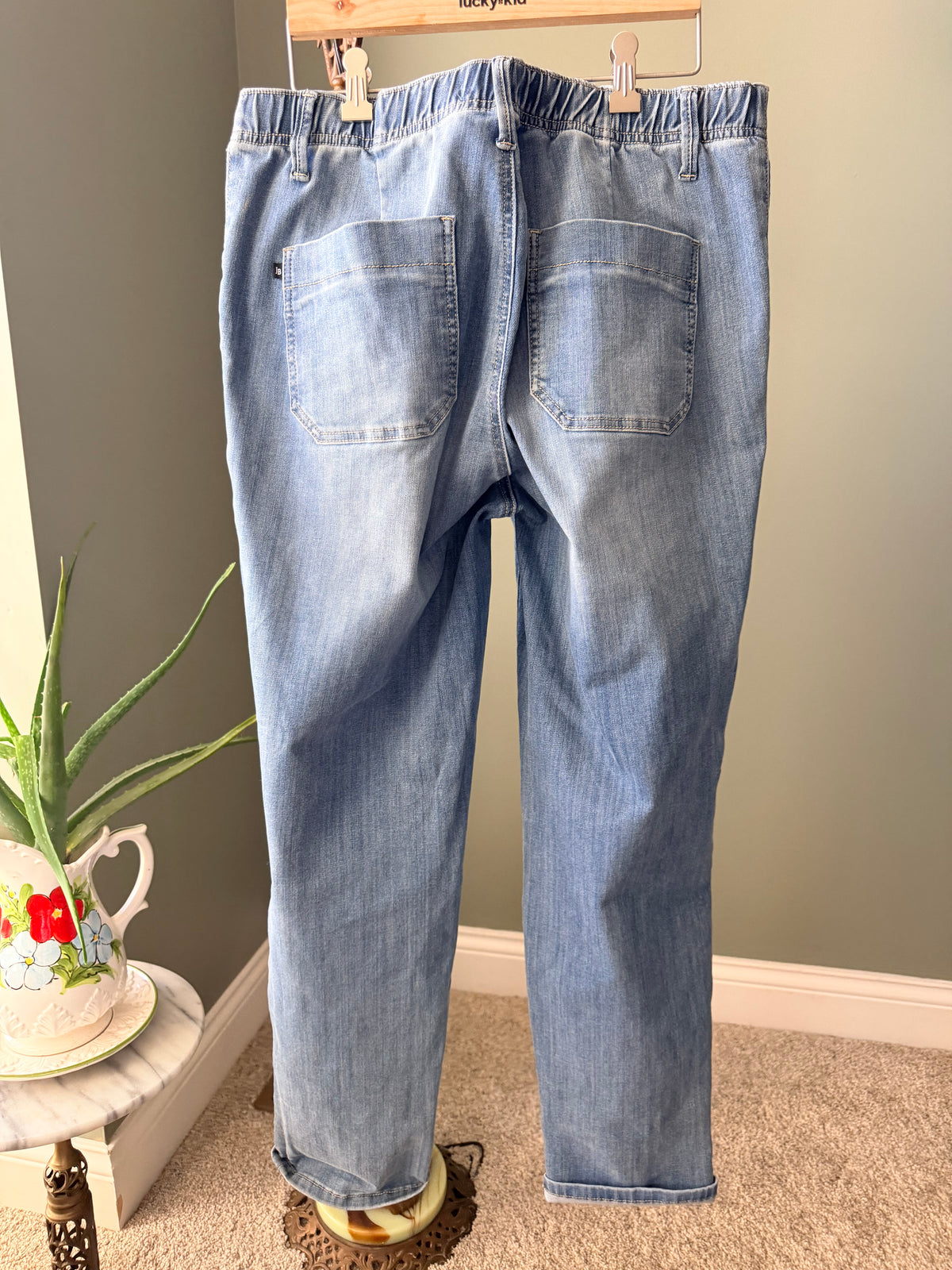 Judy Blue Jeans 9/29 Drawstring Waist Patch Pocket Relaxed Boyfriend Denim