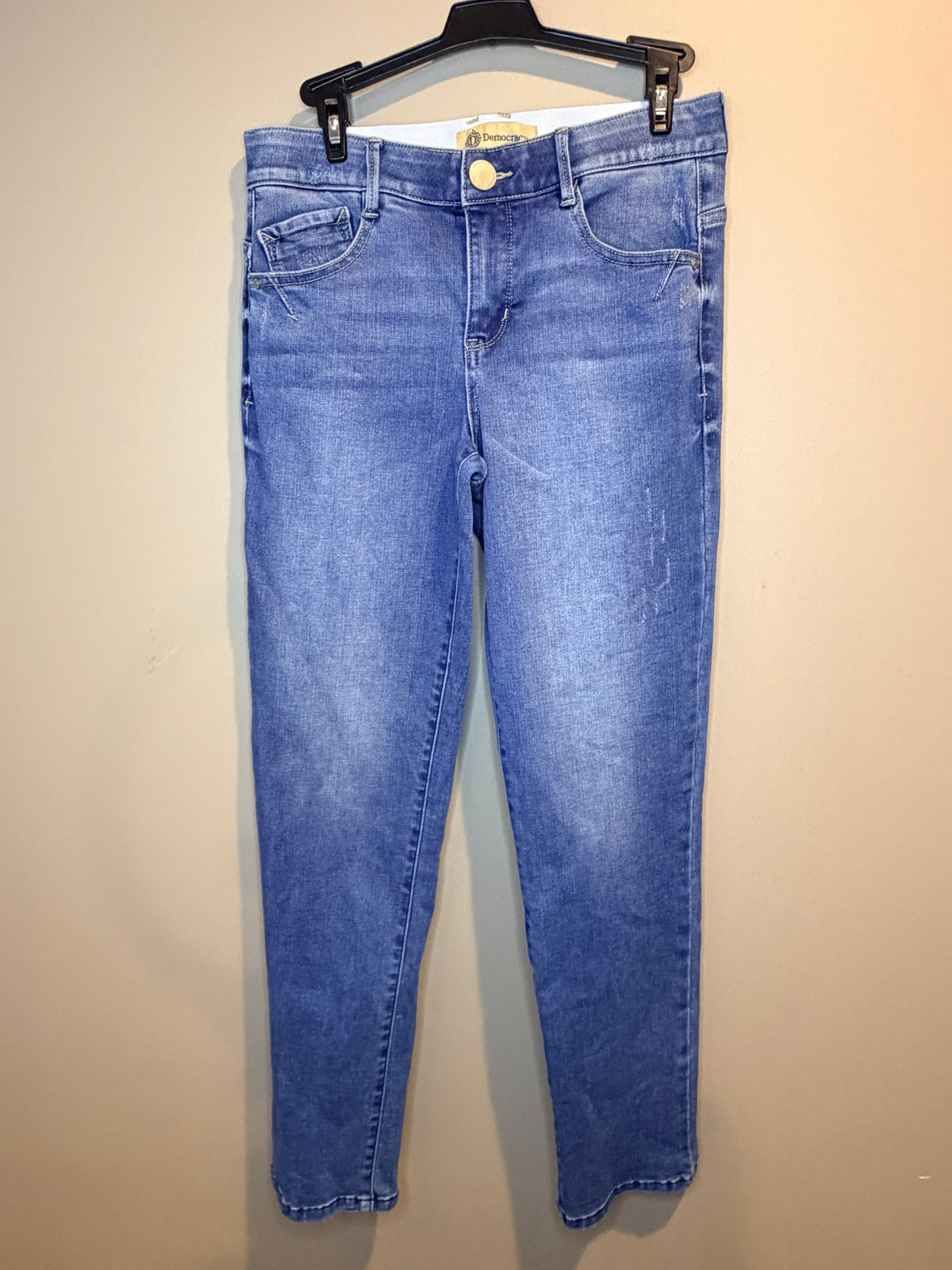 Democracy Skinny Jeans in Medium Blue Wash