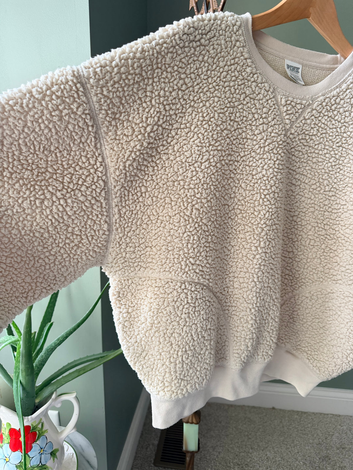 PINK Victoria’s Secret Sherpa Teddy Fleece Crewneck Sweatshirt S
