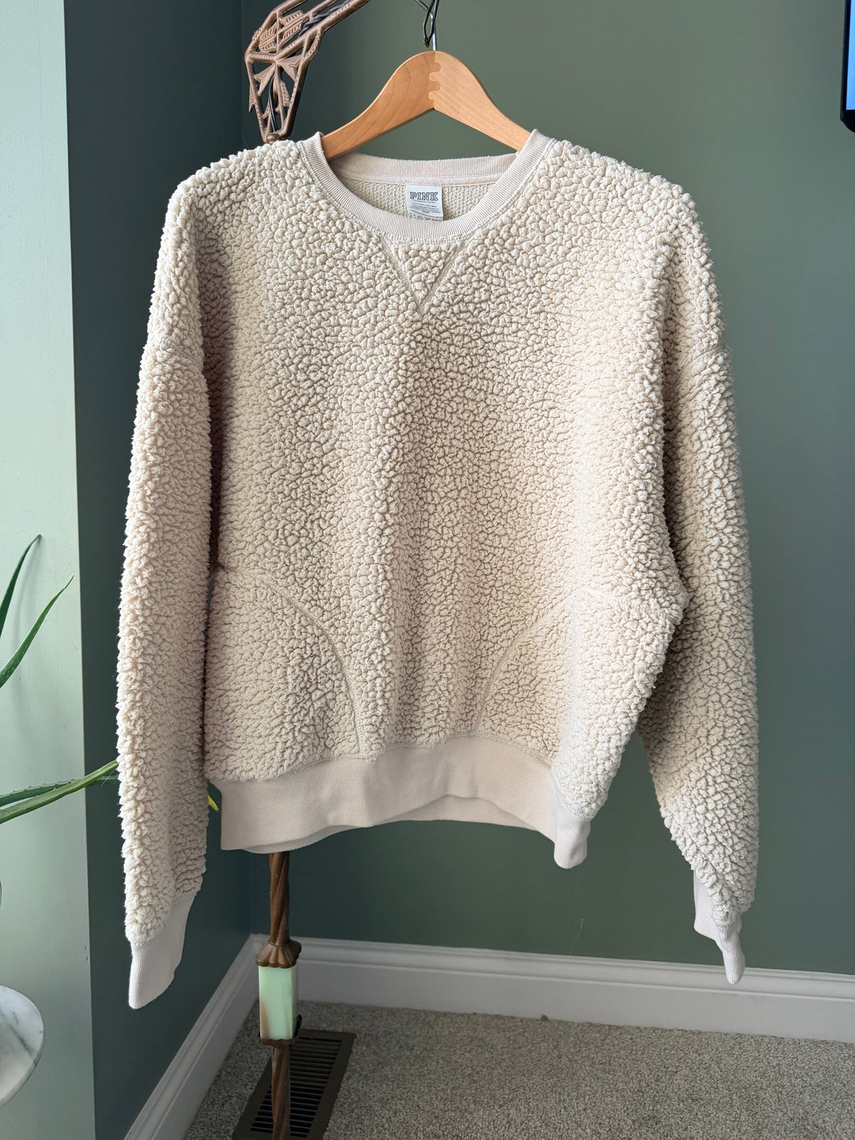 PINK Victoria’s Secret Sherpa Teddy Fleece Crewneck Sweatshirt S