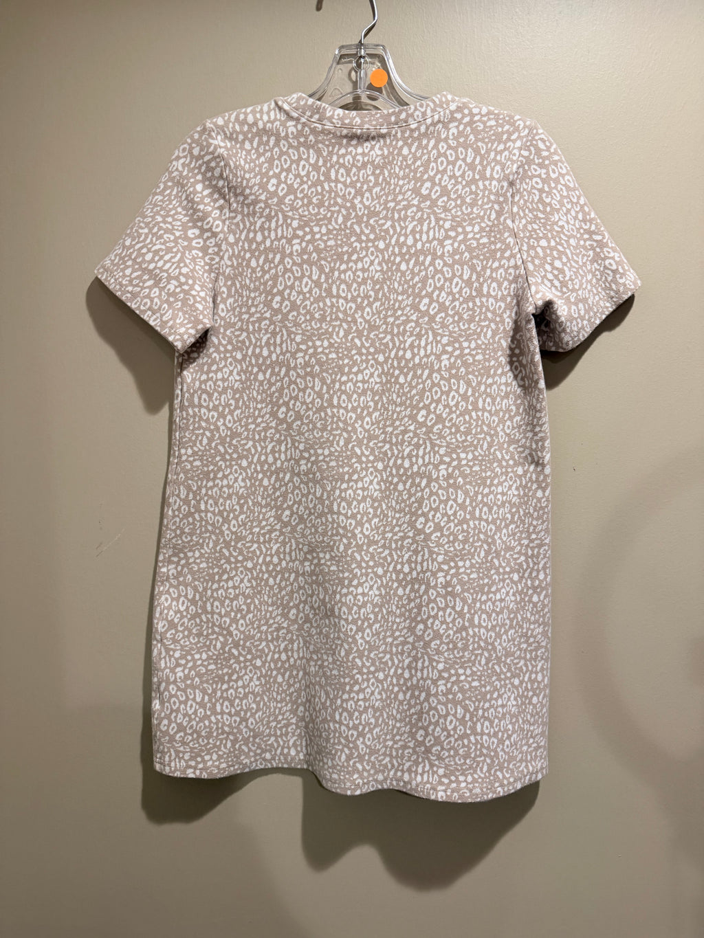 Women’s Short Sleeve Animal Print T- shirt dress - Beige