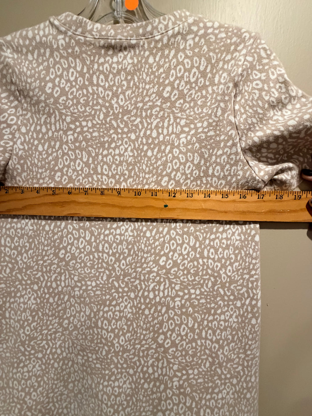 Women’s Short Sleeve Animal Print T- shirt dress - Beige