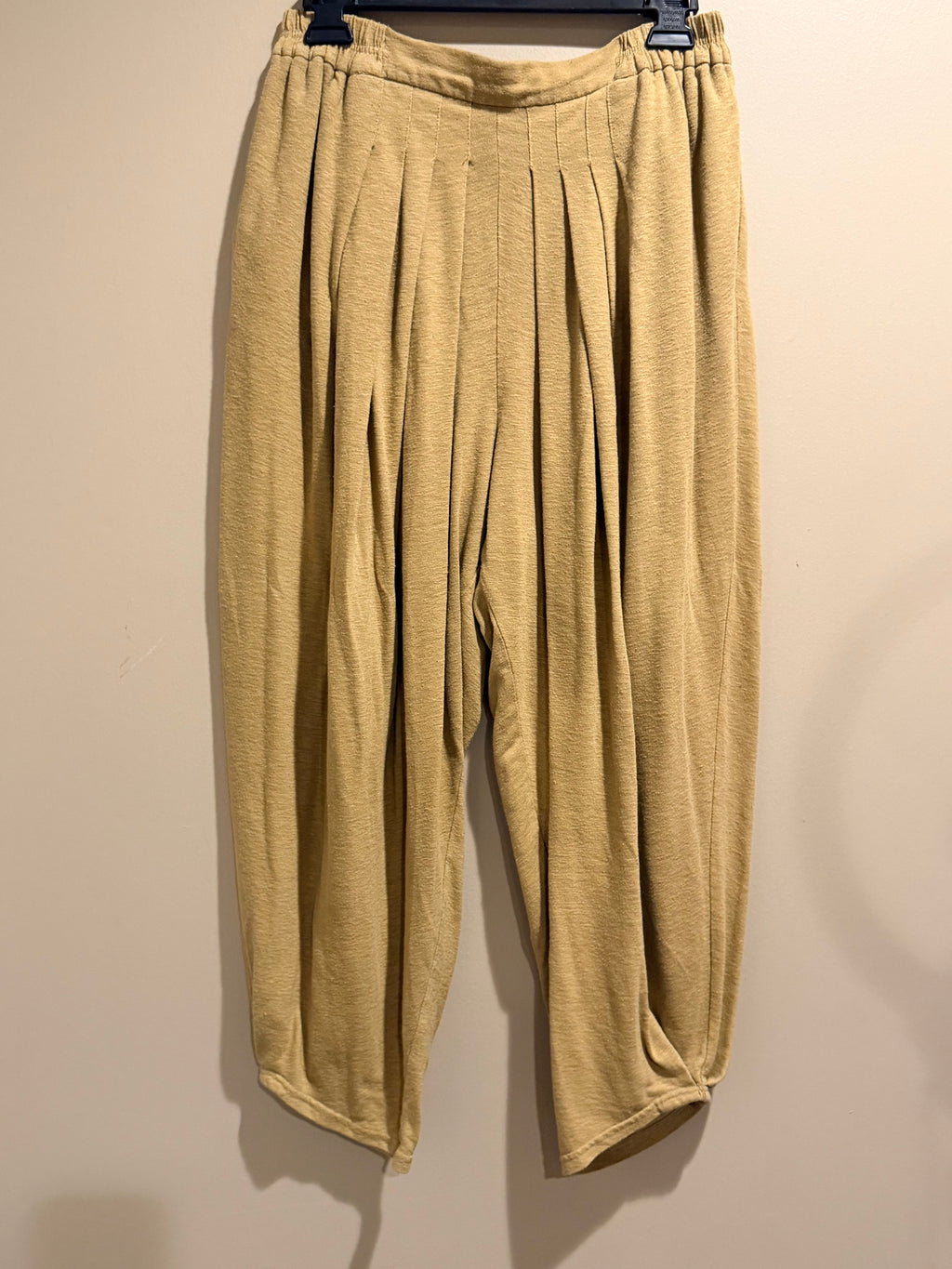 Free People Mustard green Pleated Harem Pants Slouchy Boho Size M