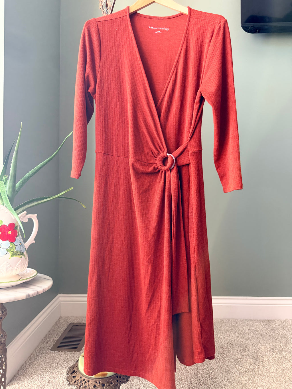 Soft Surroundings Large Rust Ribbed Ring Detail Wrap Maxi Dress Long Sleeve