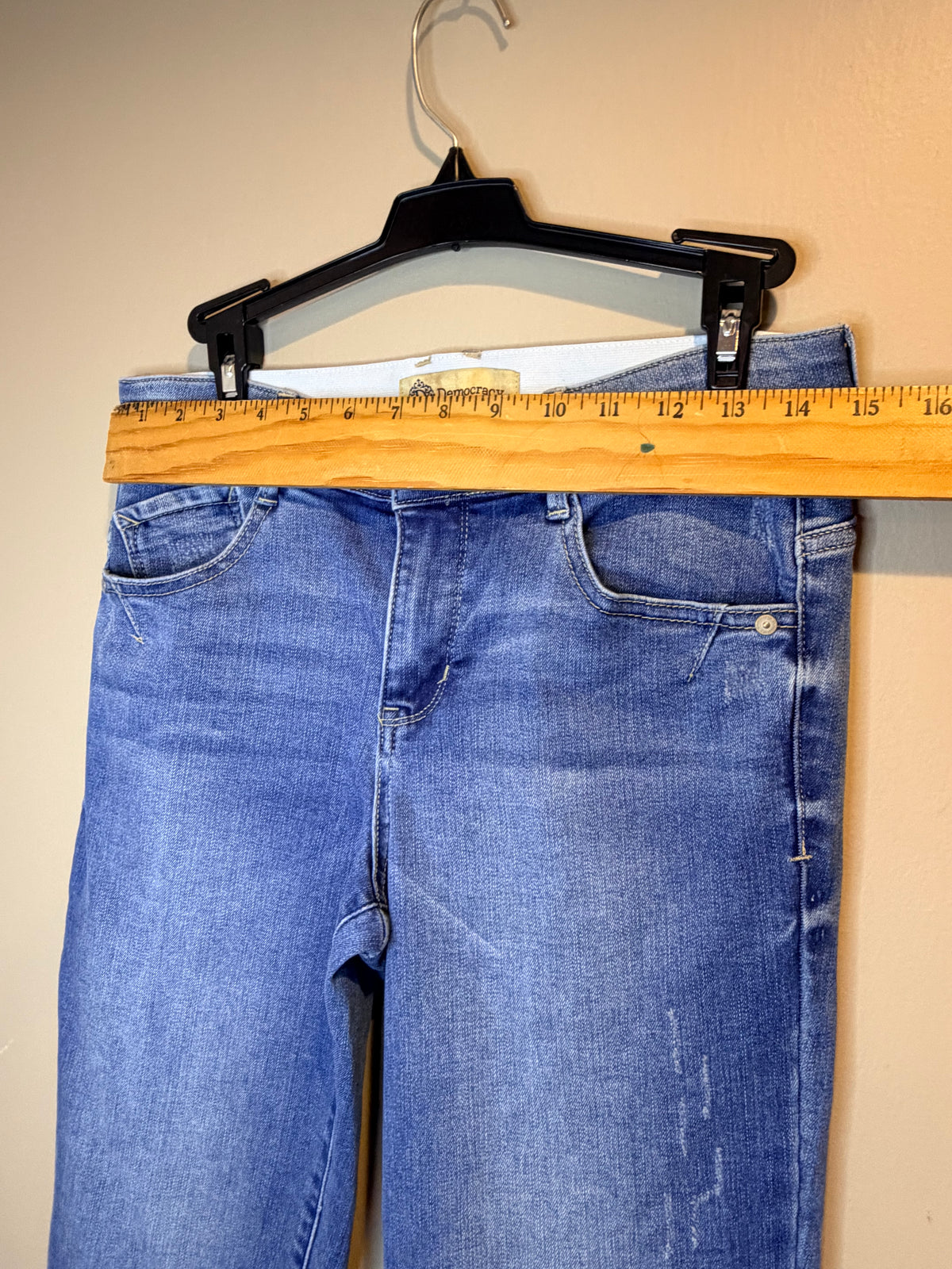 Democracy Skinny Jeans in Medium Blue Wash
