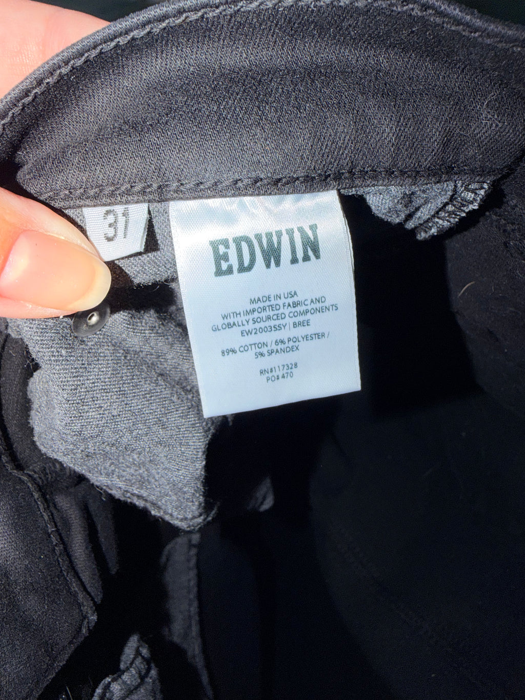 EDWIN Bree Black High Rise Straight Jeans Raw Hem Size 31
