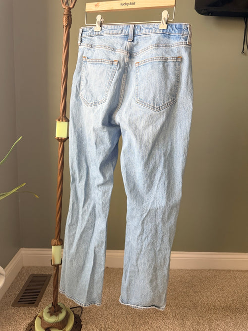 Abercrombie Curve Love vintage straight high rise jeans 29/8 back