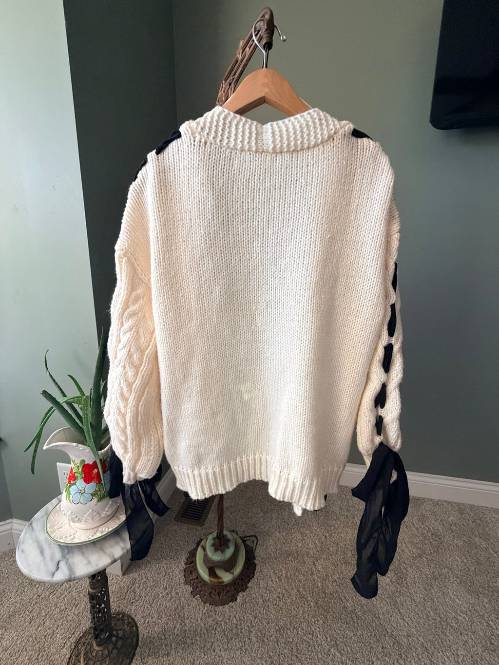 Altar'd State cream cardigan size small label