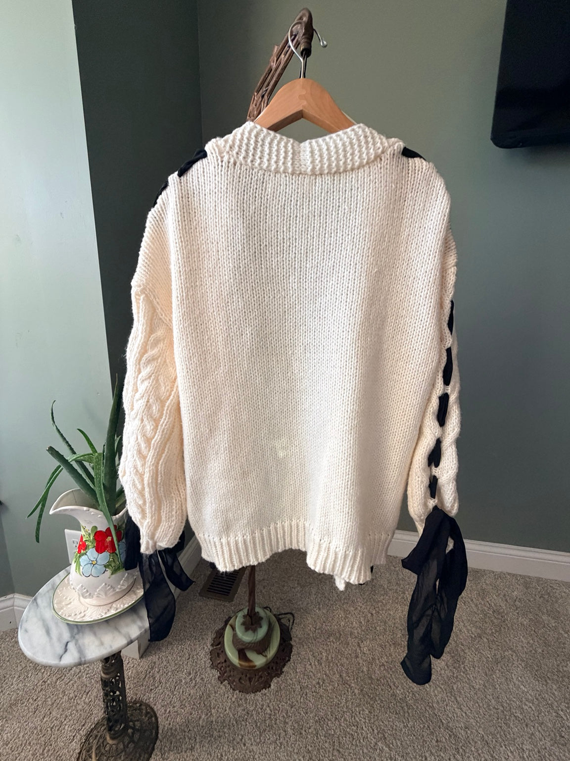 Altar'd State cream cardigan size small label