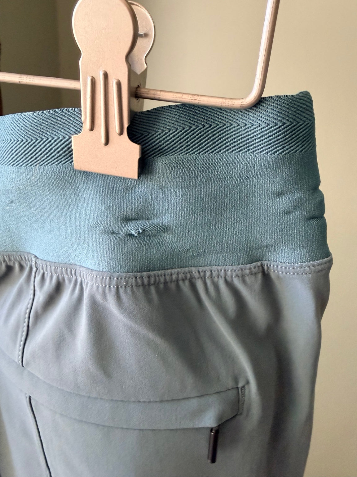 Athleta Cosmic Kick Flare Pant blue size 6