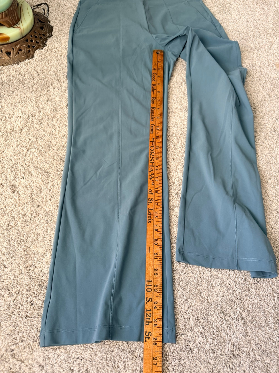 Athleta Cosmic Kick Flare Pant blue size 6