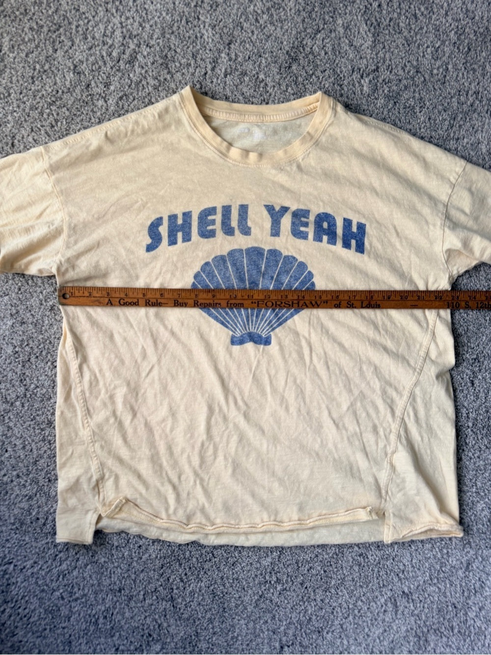 GT-0116 Aerie Shell Yeah Oversized Graphic Tee M Yellow Seashell Beach