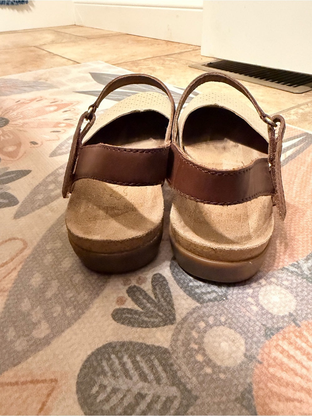 Dansko Leather Slingback Sandals 38 Cream Brown Perforated Mary Jane