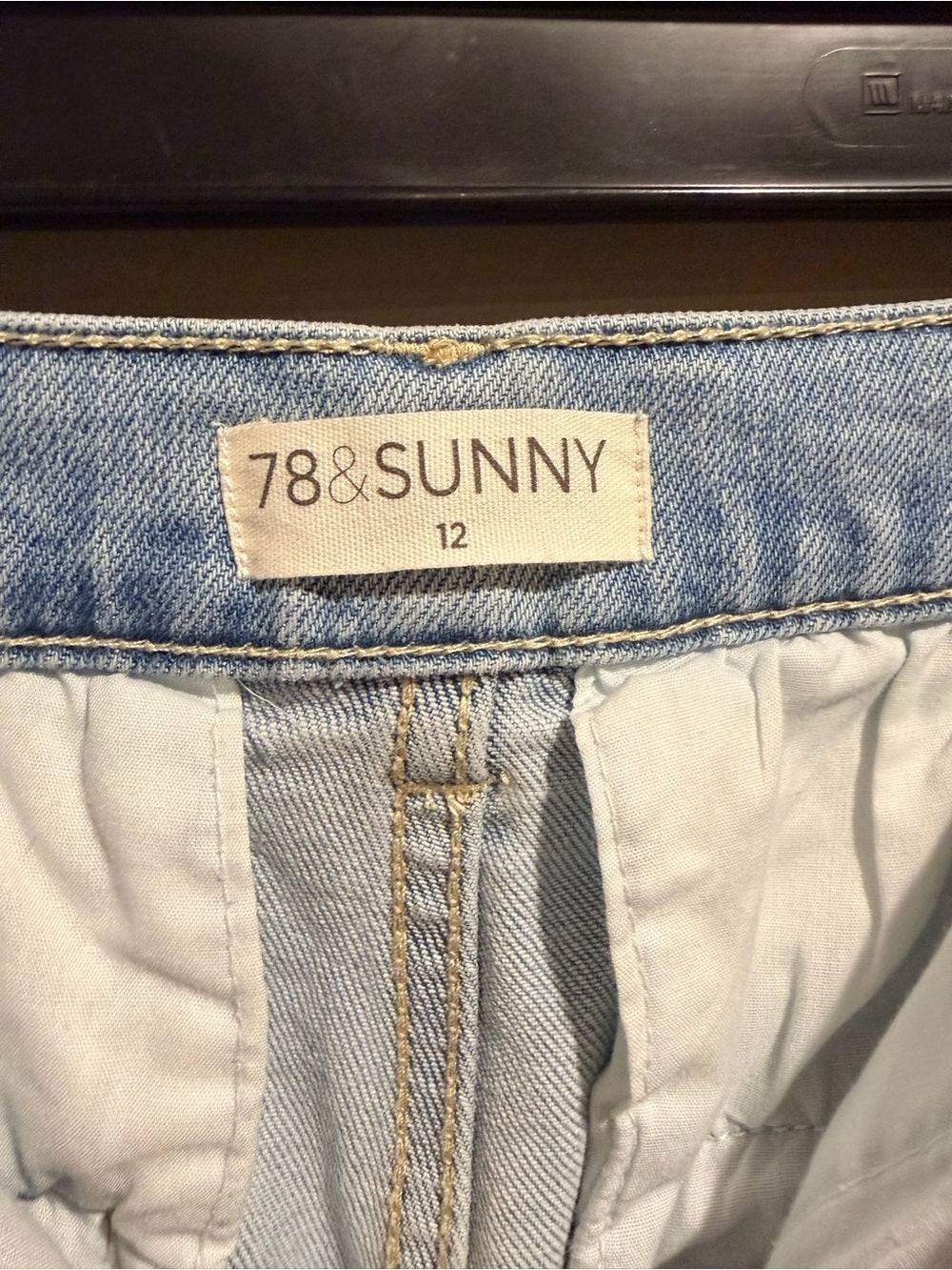 78& Sunny Light Wash Wide-Leg Women's Jeans with Flared Hem