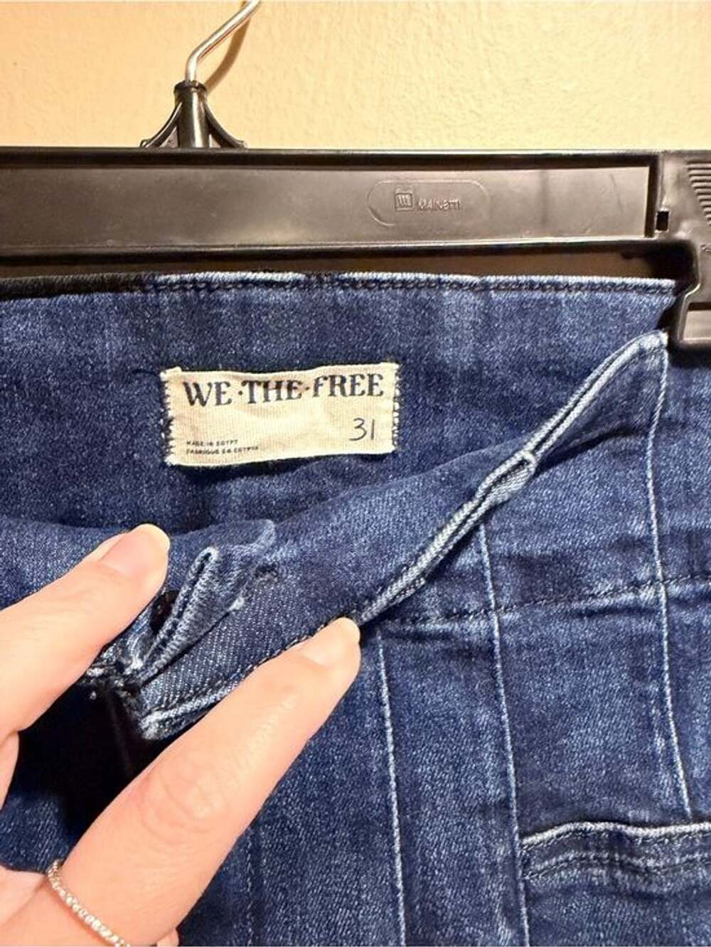 0011-We The Free Free People 31 High Rise Flare Jeans Seamed Dark Wash