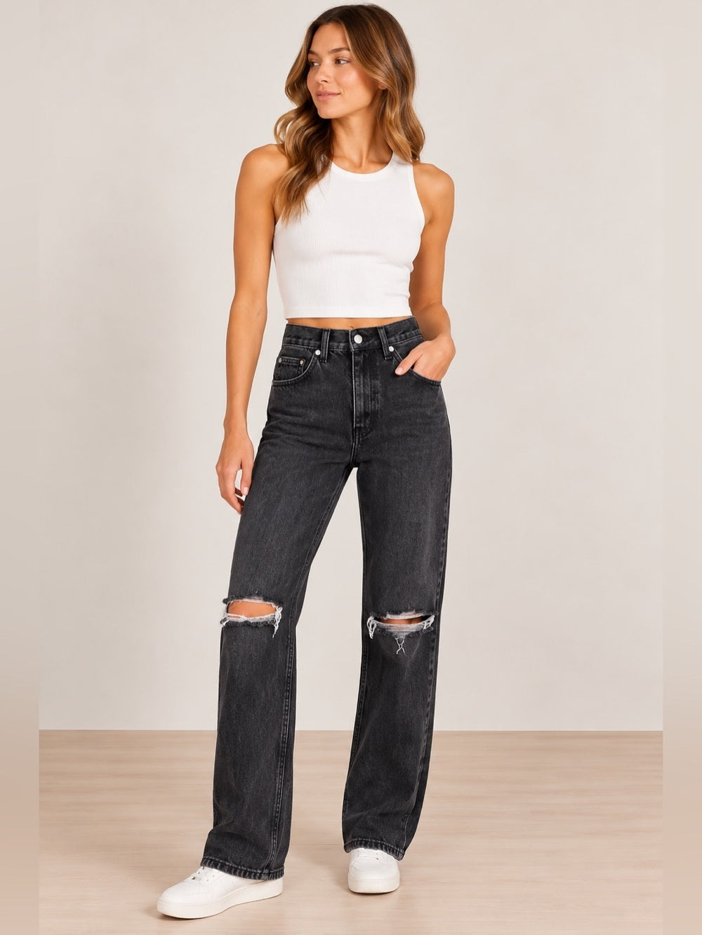 NWT White Fox Black Distressed High Rise Straight Leg Jeans XXS