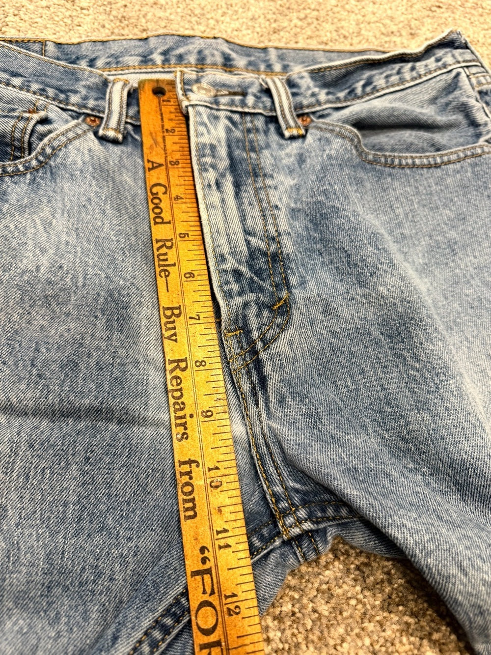 GT-0148 — Levi’s 505 Light Wash Regular Straight Men’s Jeans 34x29 Y2K