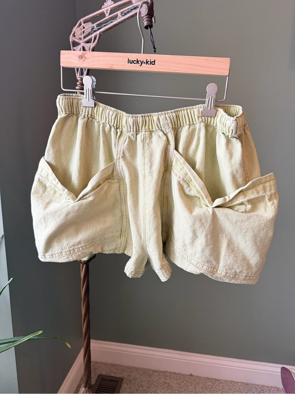 GT-0176 Free People Linen Blend Pull-On Shorts Warm Olive M Oversized Pockets