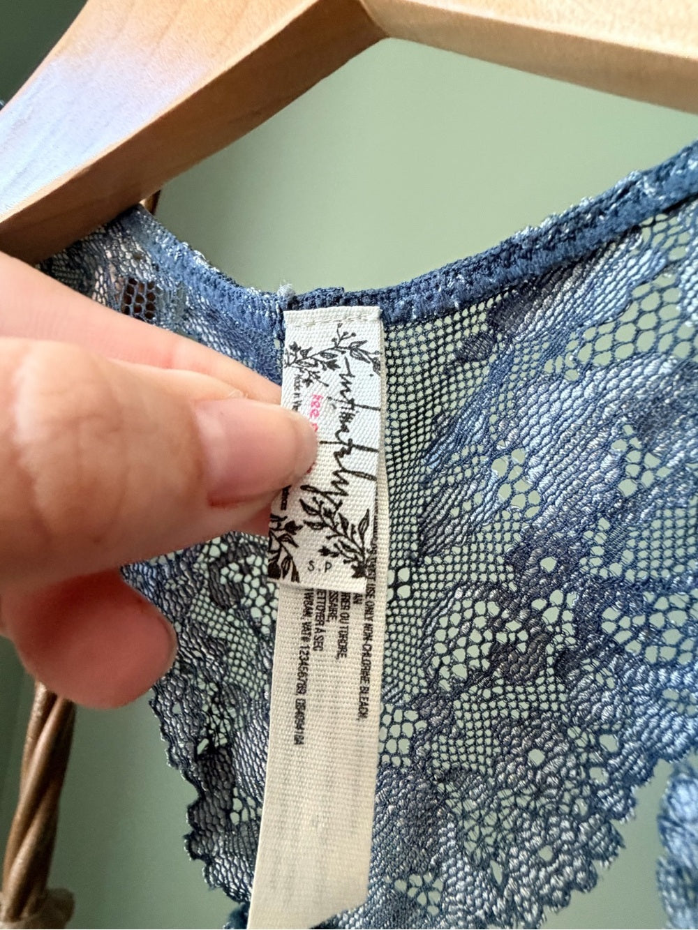 0027-Free People Intimately Floral Lace Racerback Bralette S