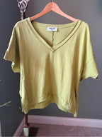 GT-0185 Double Zero Chartreuse Green V-Neck Relaxed Slub Knit Tee Size Small