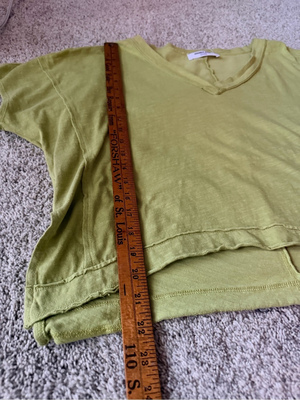 GT-0185 Double Zero Chartreuse Green V-Neck Relaxed Slub Knit Tee Size Small