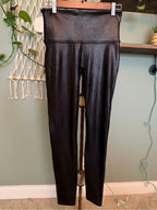 GT-0059 SPANX Faux Leather High Waisted Leggings Black Large