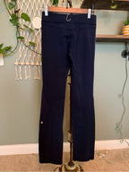 GT-0058 Lululemon Groove High Rise Flare Yoga Pants Navy Blue Size 4