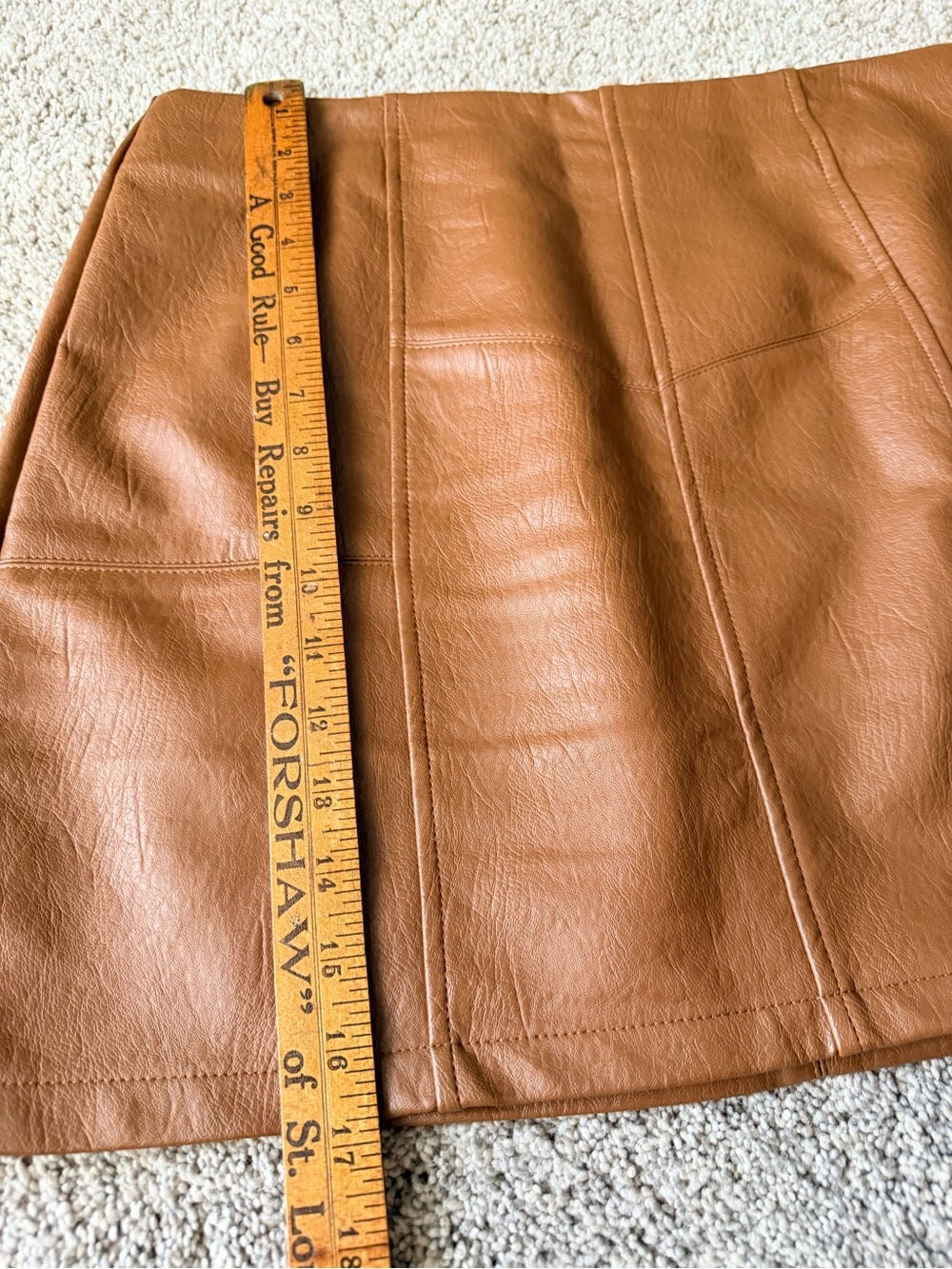 GT-0093 Bluivy Cognac Faux Leather Mini Skirt L Brown Paneled