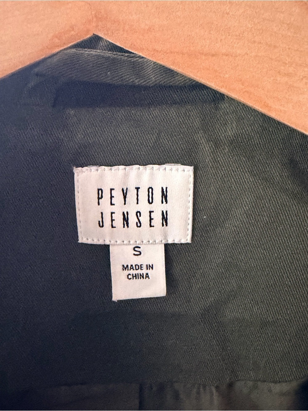 GT-0092 | Peyton Jensen Olive Utility Jacket Leopard Stripe Size S