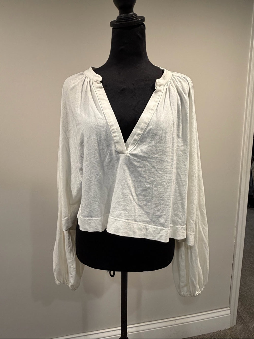 GT-0149 Maeve Anthropologie White Split Neck Balloon Sleeve Blouse M Boho