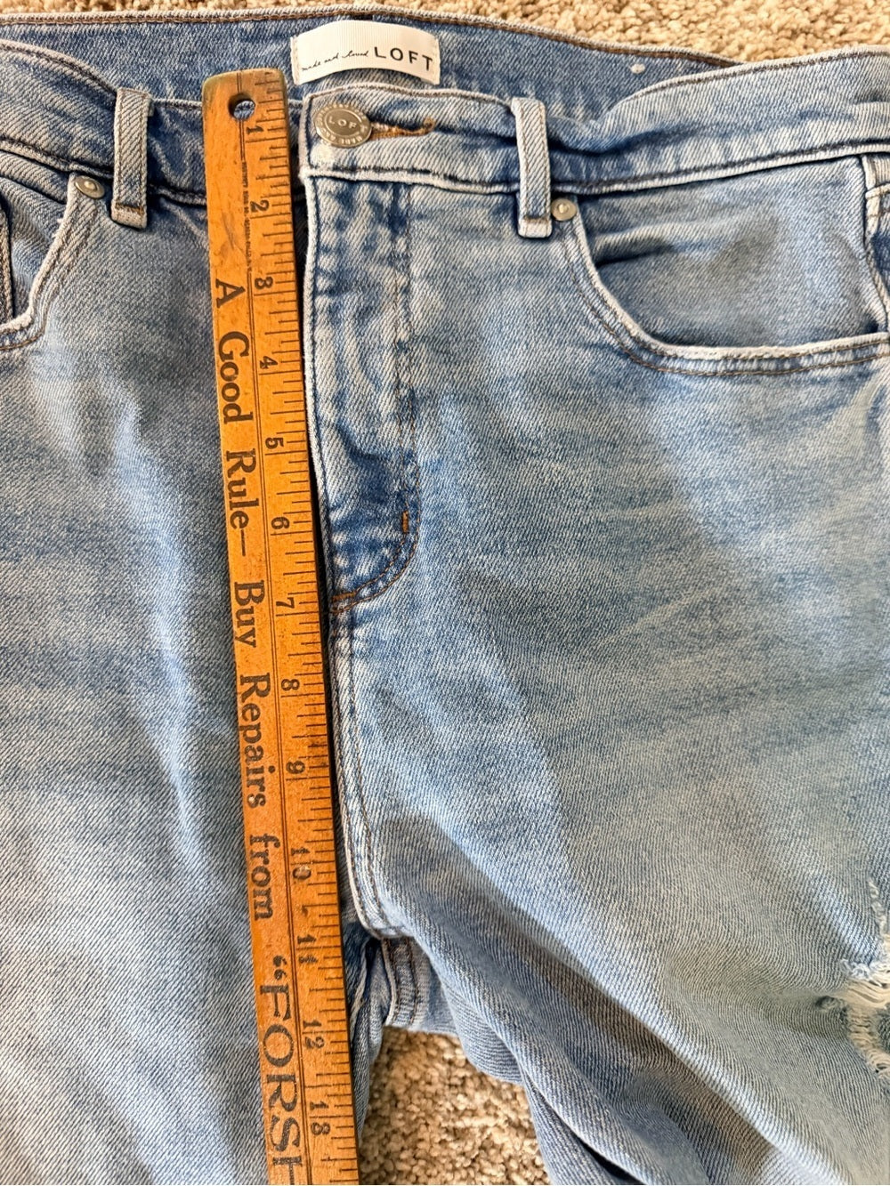 GT-0103 LOFT High Waist Flare Crop Jeans 30/10 Distressed Raw Hem Light Wash