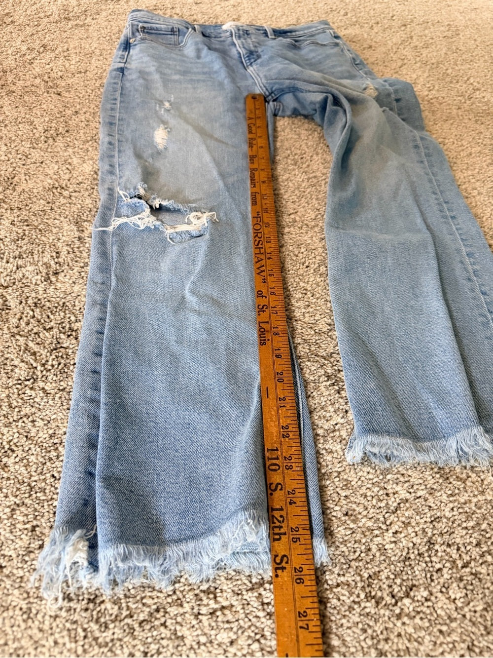GT-0103 LOFT High Waist Flare Crop Jeans 30/10 Distressed Raw Hem Light Wash