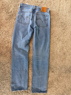 GT-0108 Levi’s Premium Wedgie Straight Jeans 26 High Rise Distressed Light Wash