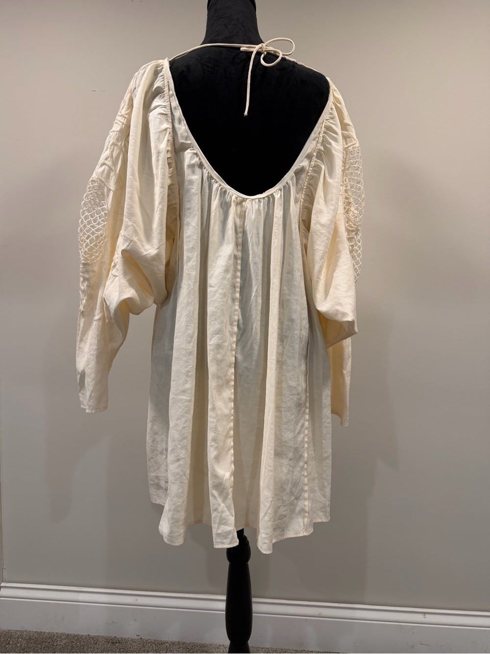 GT-0165 H&M Cream Boho Embroidered Crochet Sleeve Shift Dress M Peasant