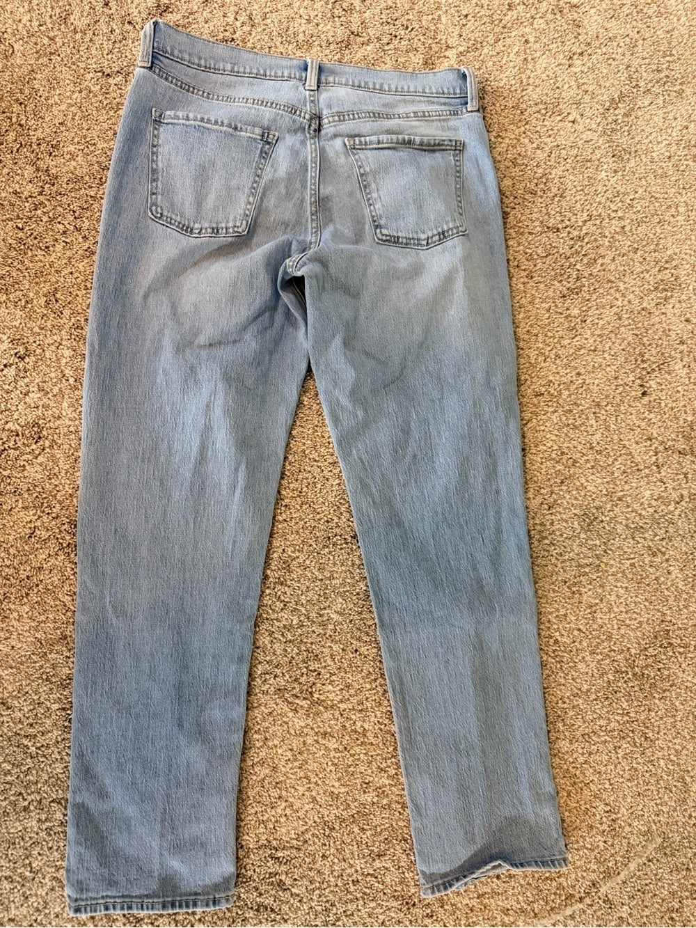 GT-0111 Old Navy WOW Boyfriend Jeans 8 Mid Rise Light Wash Straight Leg