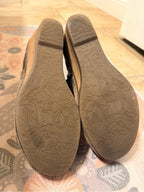 Dansko Taupe Suede Leather Wedge Booties 38 Side Zip Cutout Ankle Boots
