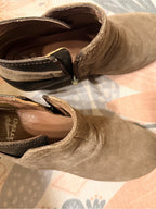 Dansko Taupe Suede Leather Wedge Booties 38 Side Zip Cutout Ankle Boots
