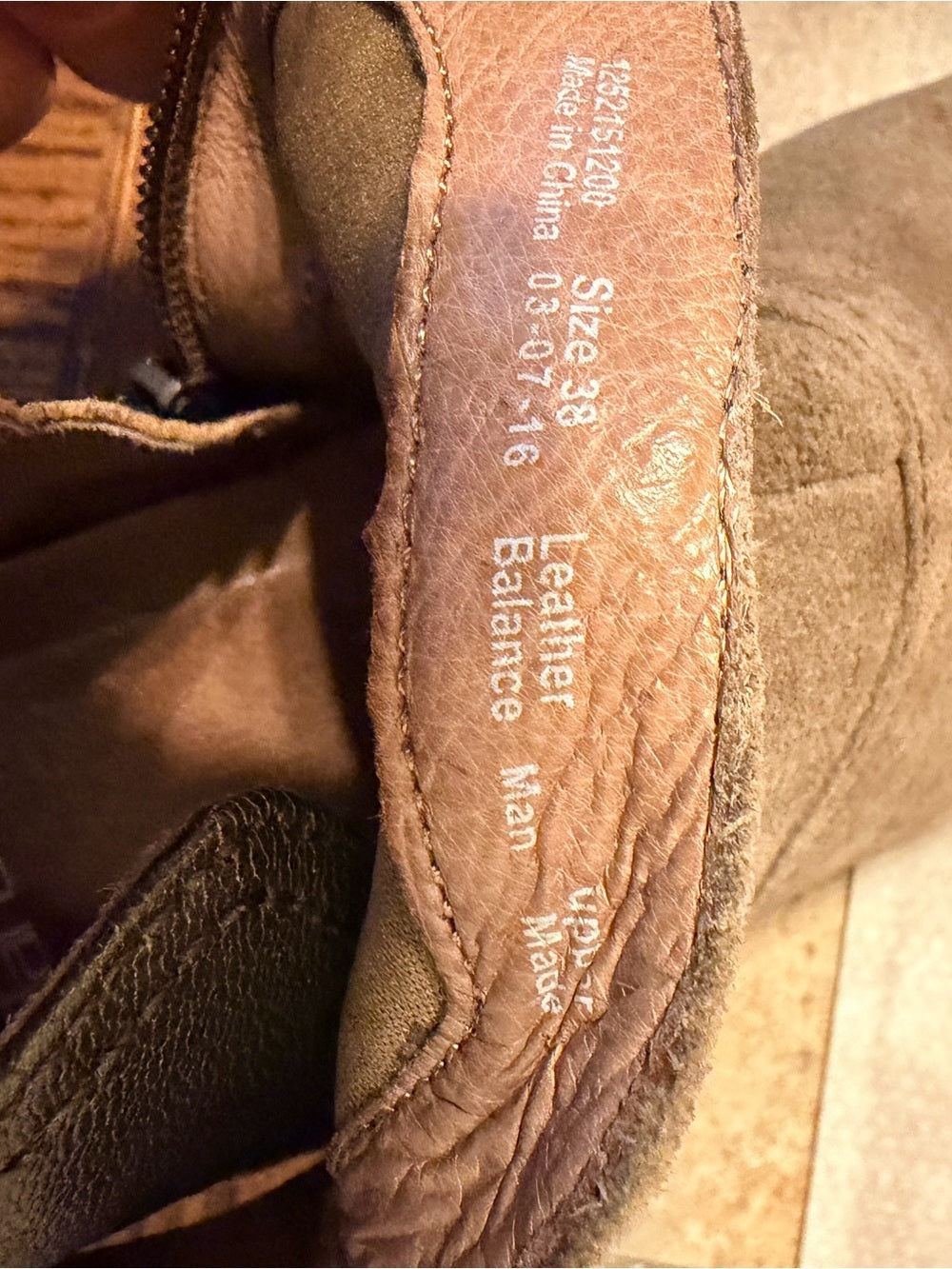 Dansko Taupe Suede Leather Wedge Booties 38 Side Zip Cutout Ankle Boots