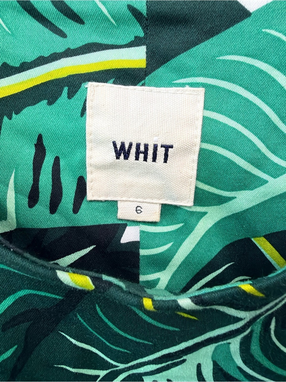 GT-0125 WHIT Anthropologie Tropical Leaf Open Back Dress Size 6 Cotton