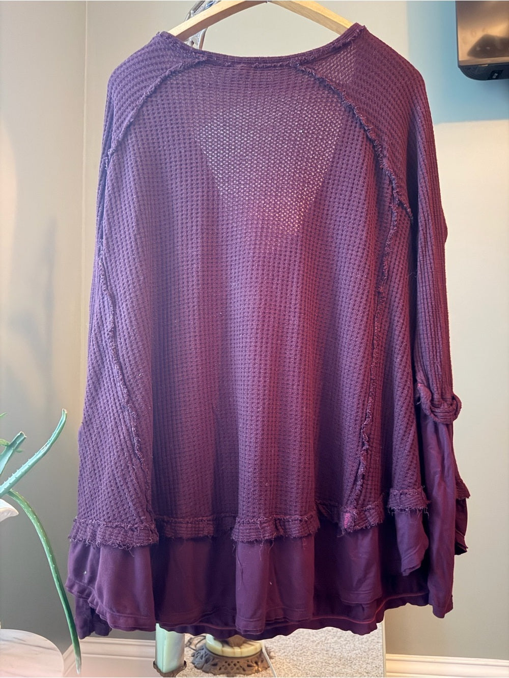 0033-Free People We The Free Burgundy Waffle Knit Mixed Media Top Size Medium