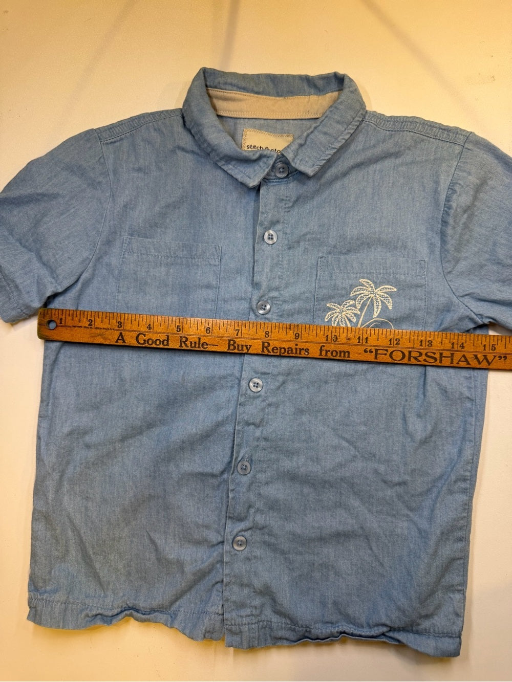GT-0137 Stitch & Stone Boys 7 Chambray Palm Tree Embroidered Shirt Coastal