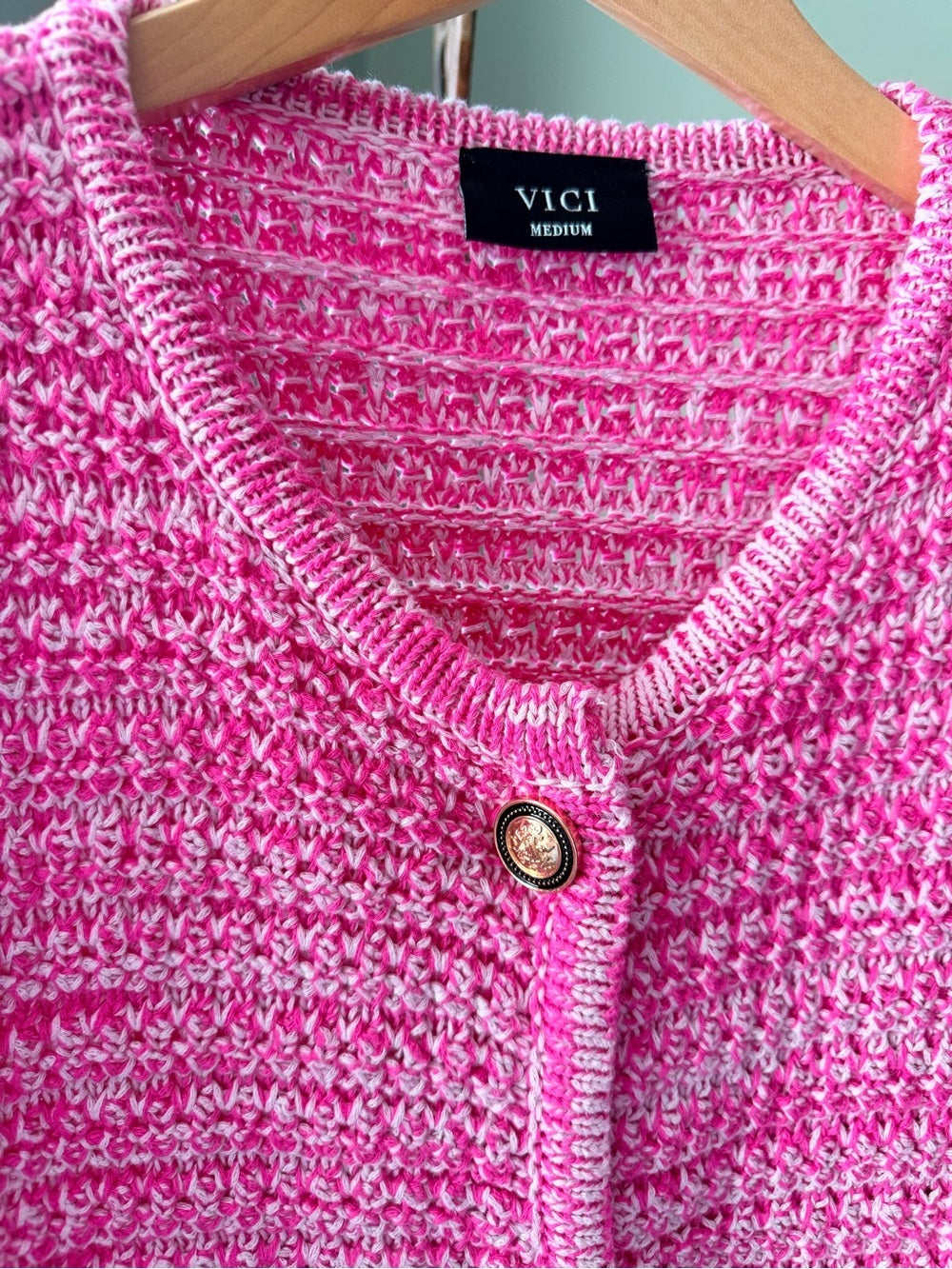 VICI Pink Marled Cotton Cardigan M Gold Button Textured Knit Preppy Sweater