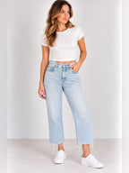GT-0169 Levi’s 501 ’90s Light Wash Cropped Straight Leg Jeans Raw Hem