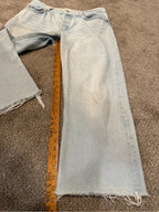 GT-0169 Levi’s 501 ’90s Light Wash Cropped Straight Leg Jeans Raw Hem