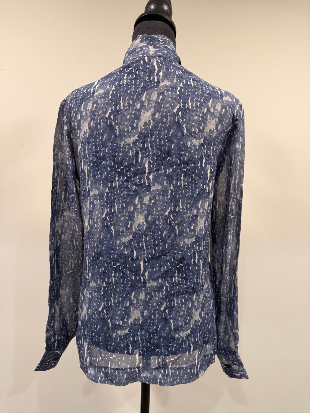 GT-0035 AG Adriano Goldschmied 100% Silk Blue Abstract Tie Neck Blouse Small