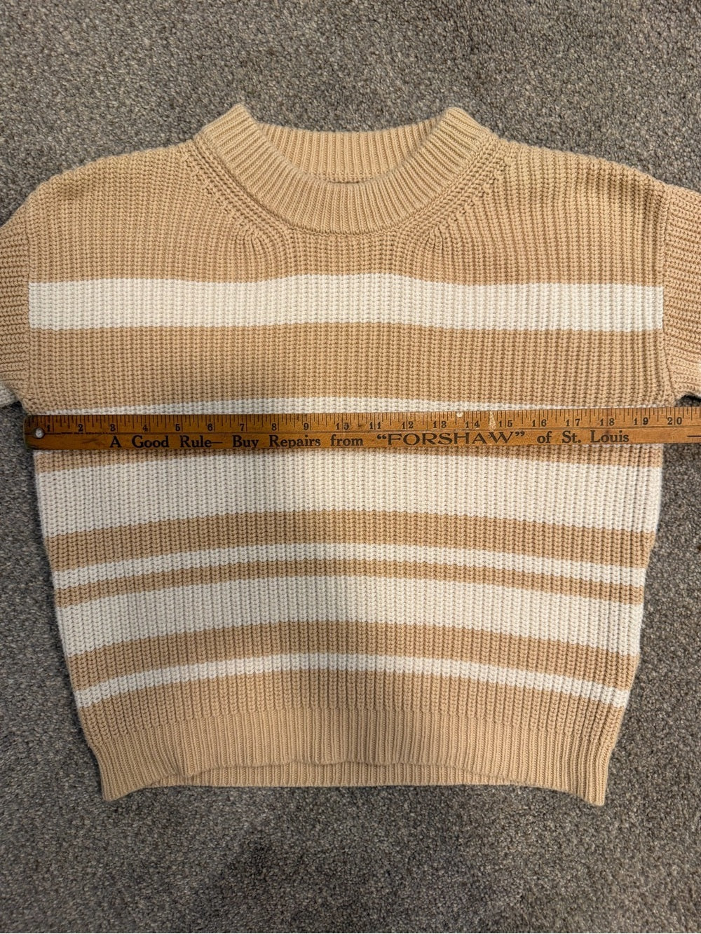 VEDA Chunky Knit Striped Sweater Tan Cream Crewneck Women’s M Coastal Cozy