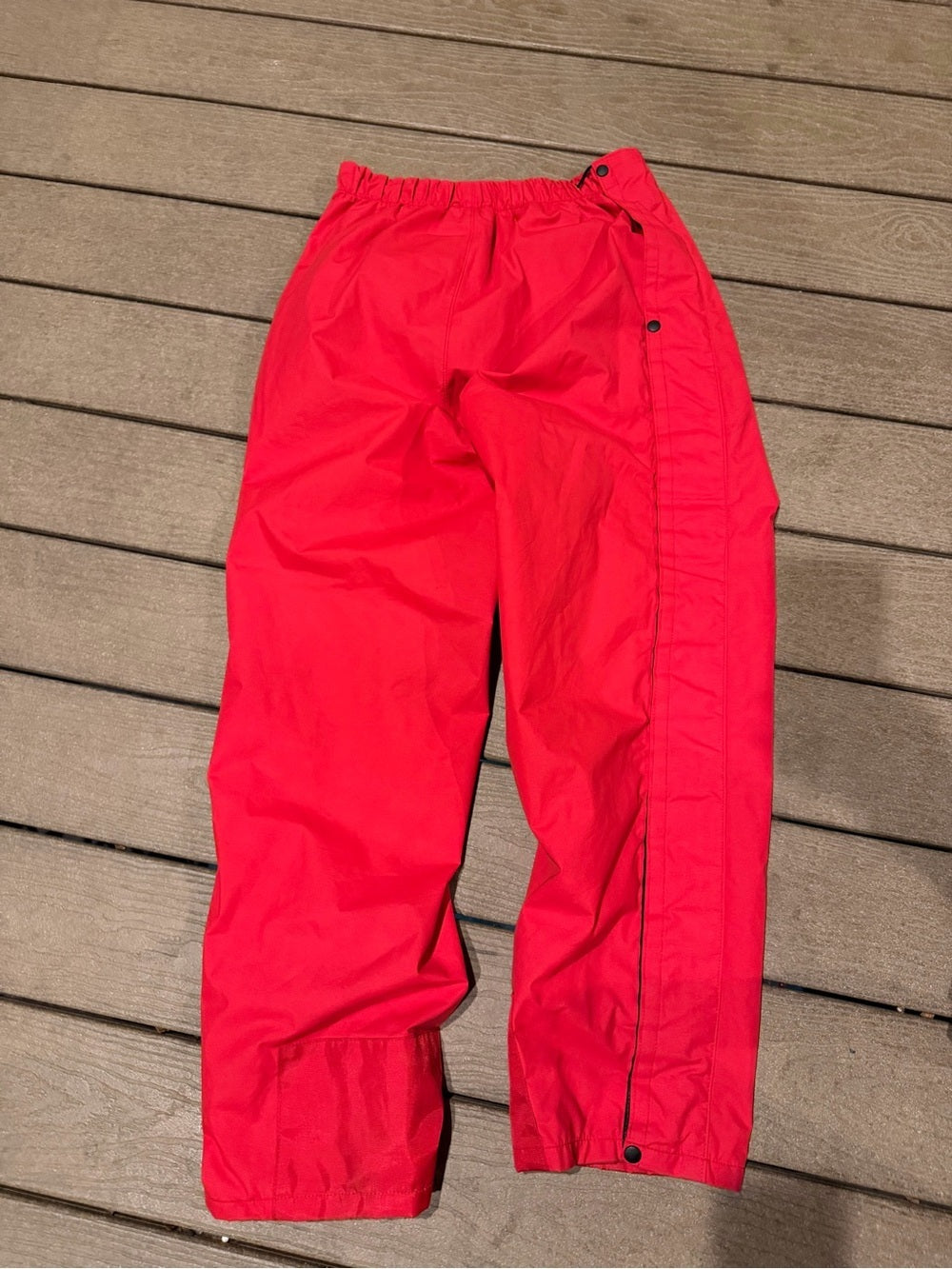 Vintage Mountain Equipment Co-Op Gore-Tex Red Ski Snow Pants Medium GT-0234
