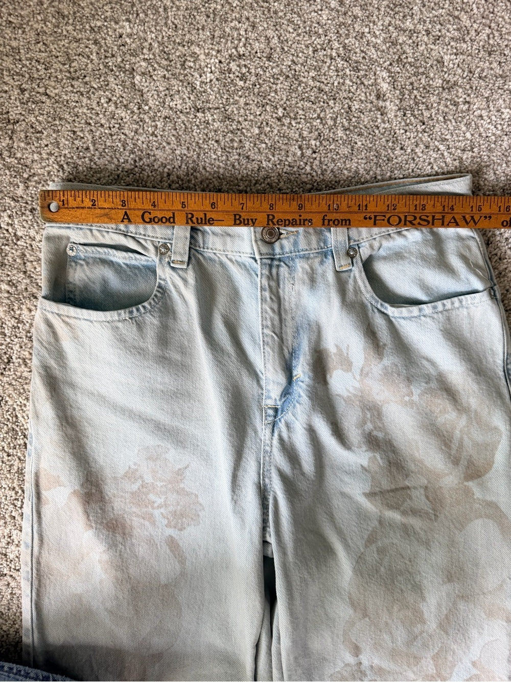 We The Free Tinsley Baggy Floral Wide Leg Jeans Size 28