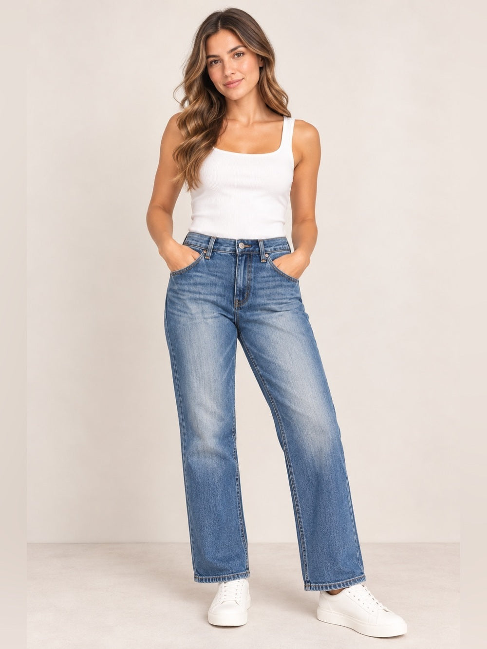 GT-0009 Athleta Jeans Size 4 Medium Wash Straight Leg High Rise Denim