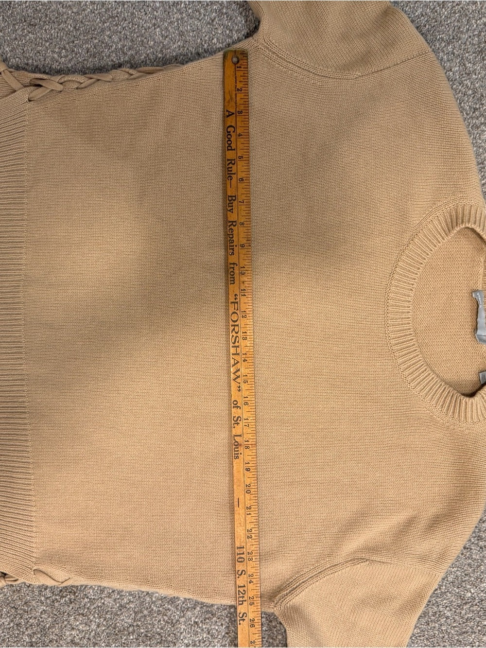 GT-0192 Vince 100% Cashmere Camel Side Lace Up Sweater L Quiet Luxury